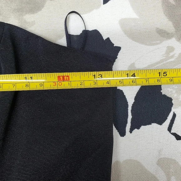 EXPRESS | Peek-a-Boo Stripe Strapless Dress in Black sz 0 - Picture 8 of 10